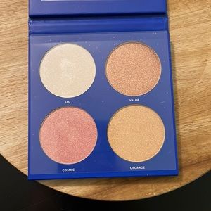 Tresluce highlighter